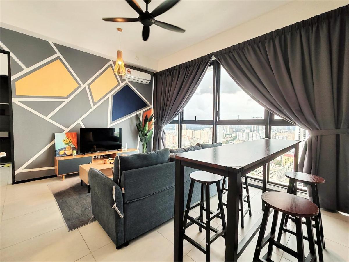Cozy Minimalist Suite At Urban Suites Georgetown By Superstay Jelutong Dış mekan fotoğraf